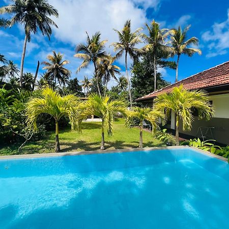 Jaya Villa ฮิกคาดูวา ภายนอก รูปภาพ
