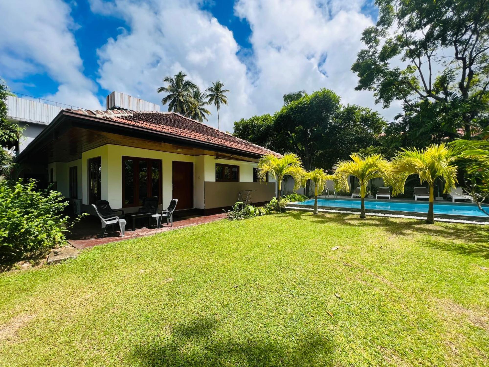 Jaya Villa ฮิกคาดูวา ภายนอก รูปภาพ